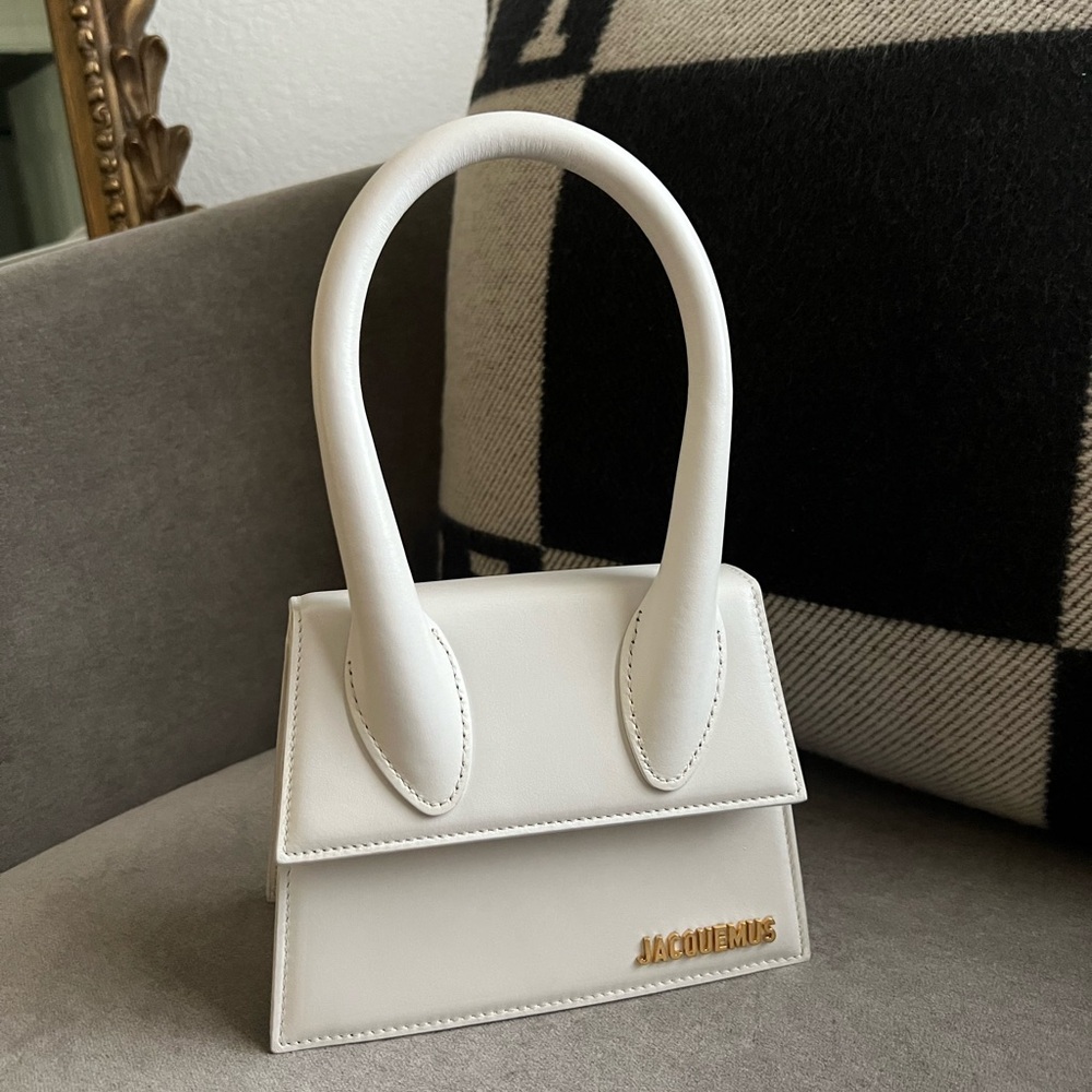 White jacquemus le chiquito moyen